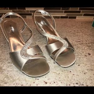 David Tate Silver Dress Sandals 9N